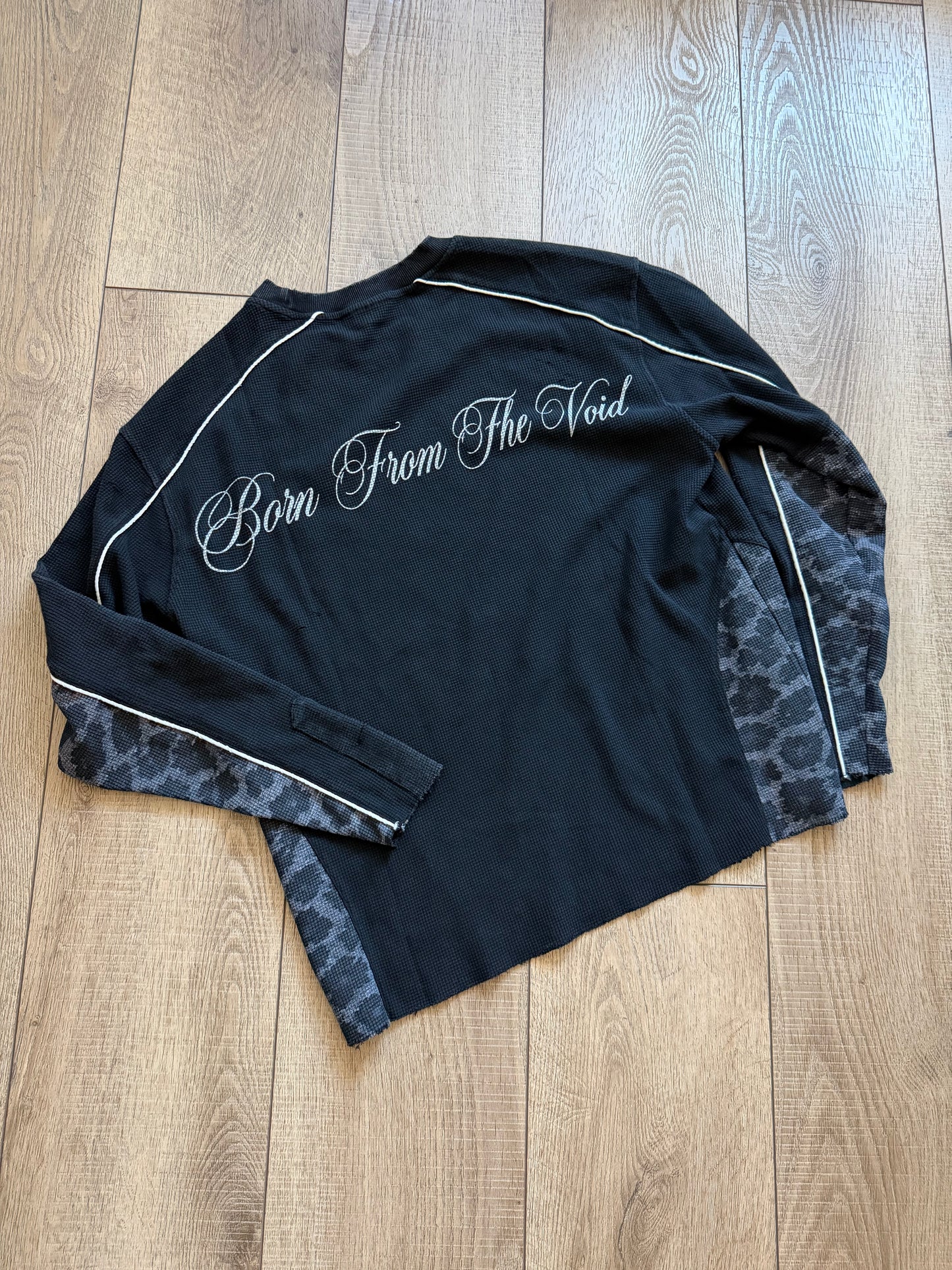 Thermal Long Sleeve "Born from the Void" Black